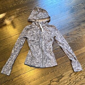 lululemon athletica Gray Patterned Hooded Zip Jacket